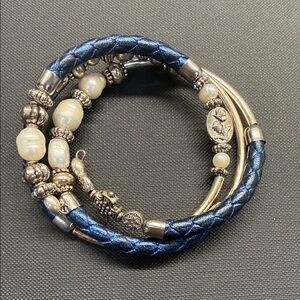 Elegant Blue and Silver Beaded Bracelet